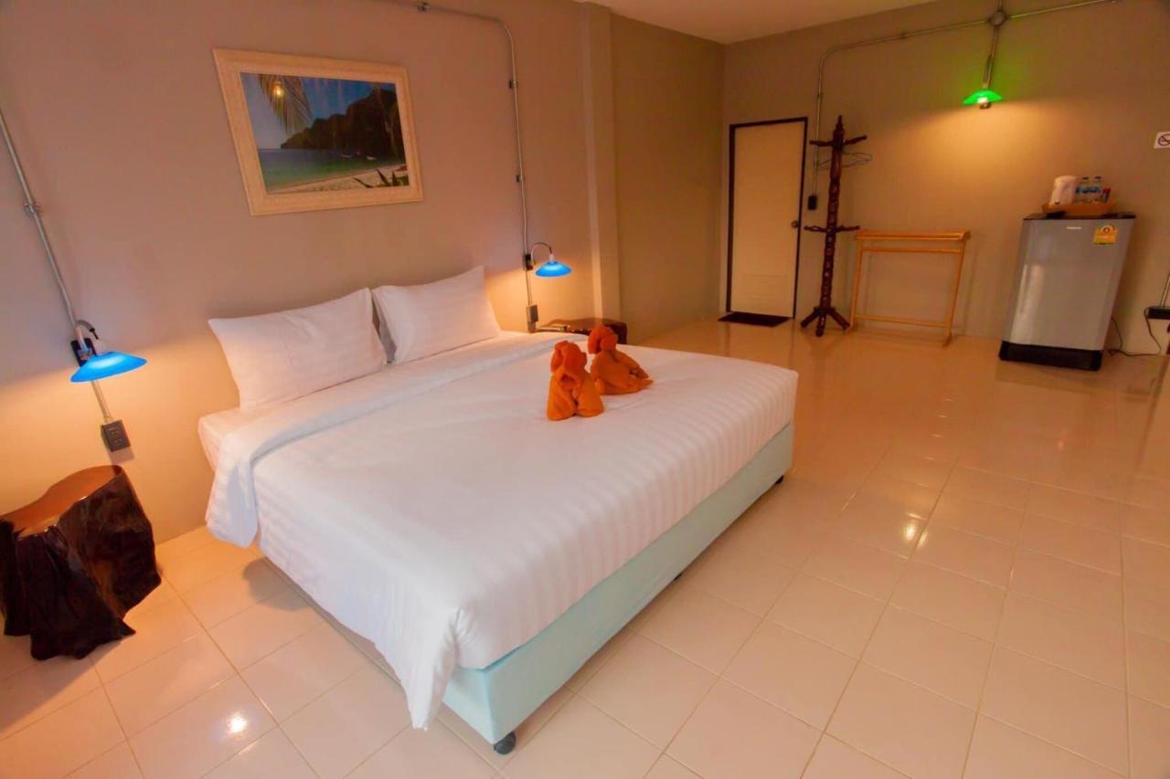 Khaolak Big Bike&Room For Rent Као-Лак Екстер'єр фото